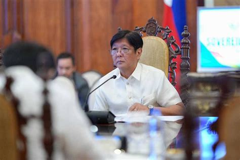 Malacañang orders suspension of classes in public  .